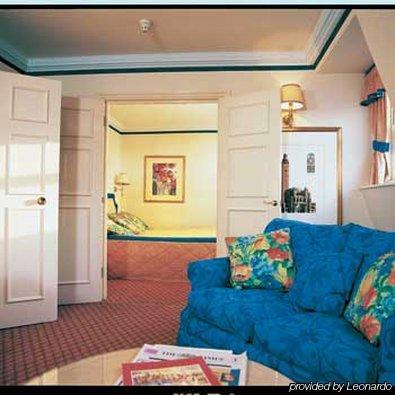 John Howard Hotel London Bilik gambar